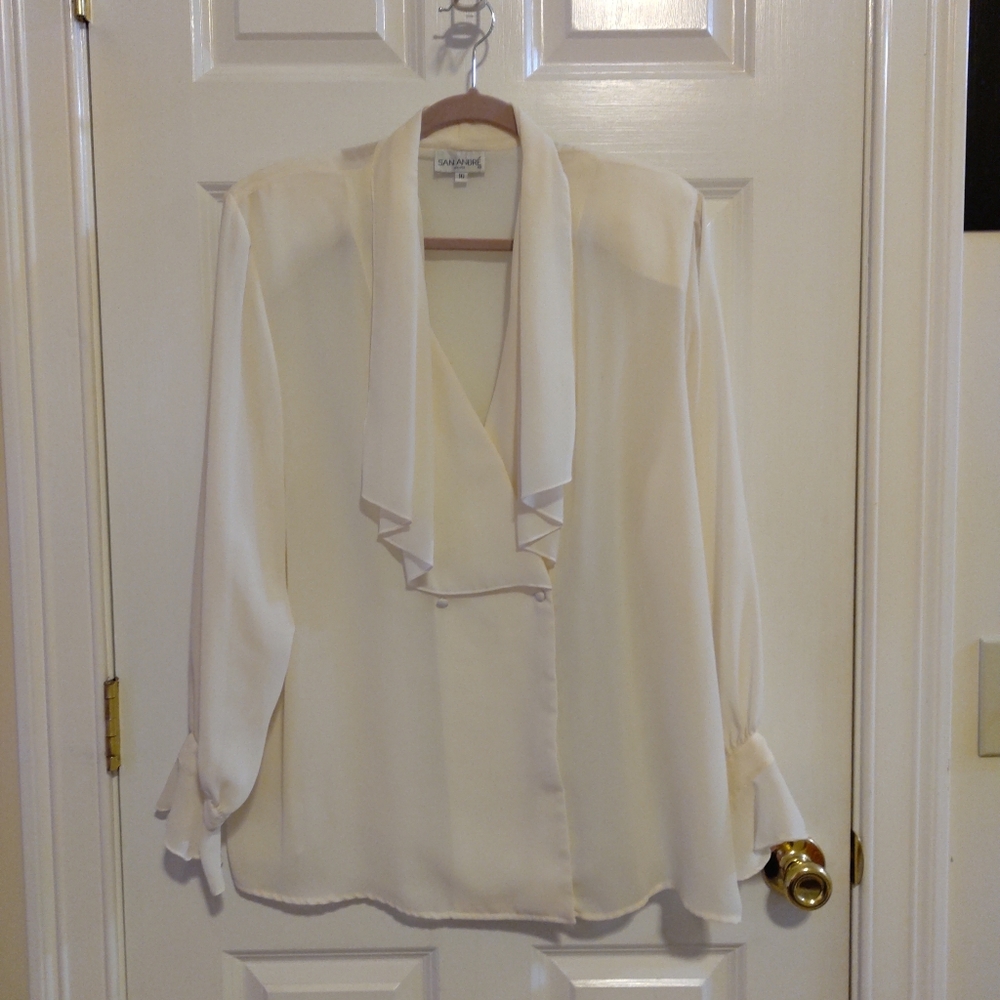 San Andre Women's  Shear Off White Blouse Size 16/XL